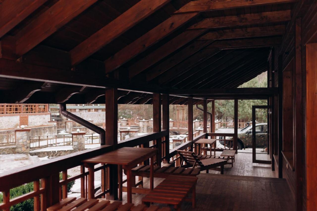 Eco Sadiba Kaskad Hotel Velyka Volosyanka Ngoại thất bức ảnh